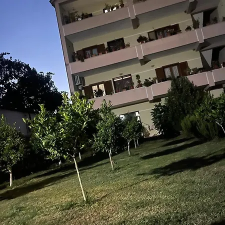 홈스테이 Cozy Close To The Airport Kamez